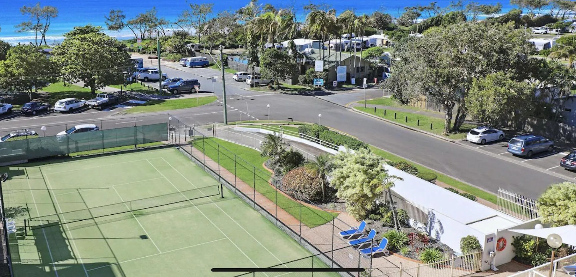 Apartamento Beach Front 3 Bedroom Unit - Ocean View & Pool - Maroochydore Australia