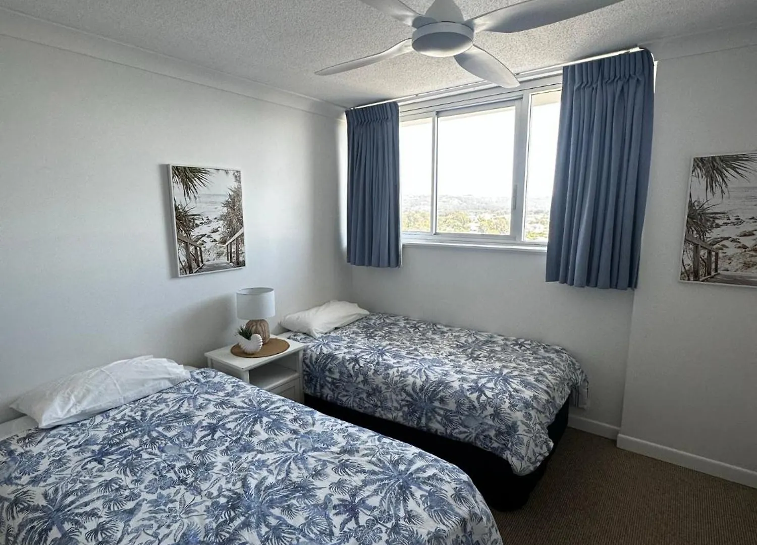 Beach Front 3 Bedroom Unit - Ocean View & Pool - Maroochydore Apartamento